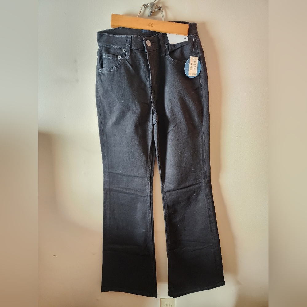 NWT $85 Aeropostale Aero High Rise Flare Denim Pants- Black- 4- Stretch